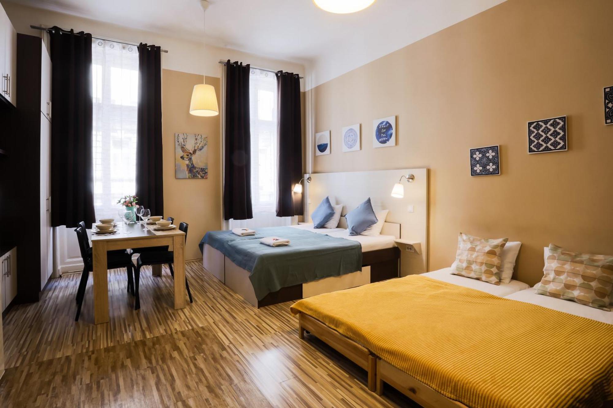 בודפשט East Station Apartments מראה חיצוני תמונה